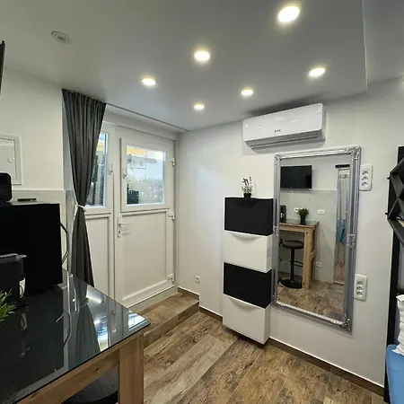 Διαμέρισμα Bacvice &