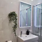 Apartment Dvori Room & Studio *