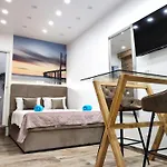Apartment Dvori Room & Studio