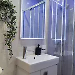 Dvori Room & Studio